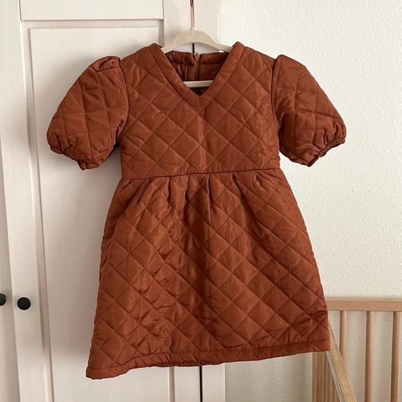 SHEIN (EUC) | girls quilted dress - Picture 2 of 6